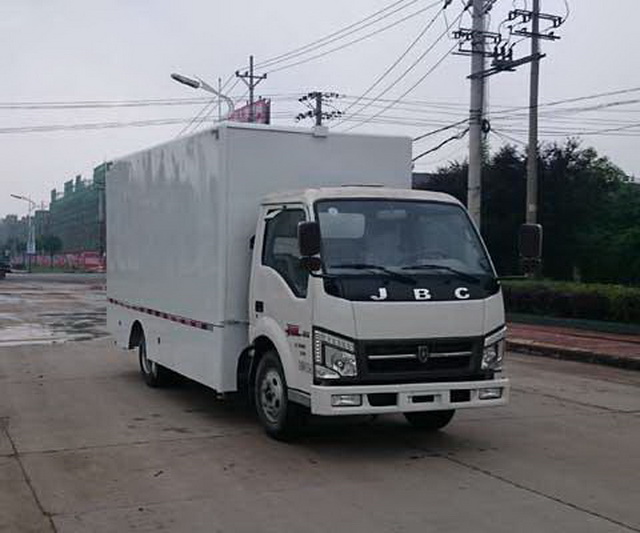大力牌DLQ5040XWTQ5型舞臺(tái)車(chē)